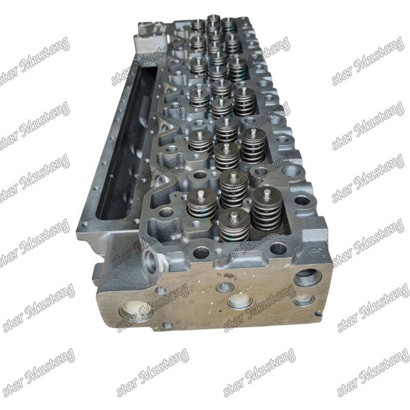 QSC8.3 Montagem da cabeça do cilindro do motor 24V 46298847 3973630 Para peças sobressalentes de motores Cummins